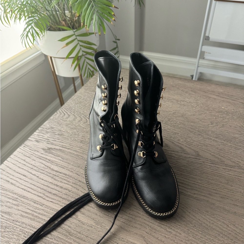 Stuart Weitzman Combat boots w heel black with gold detail Size 9